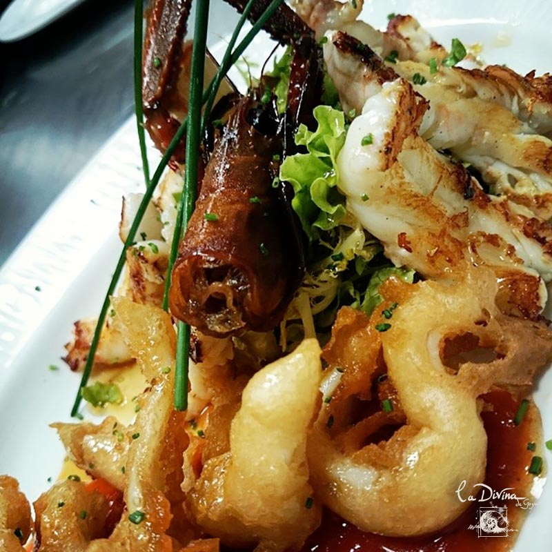 ensalada templada de calamar en tempura